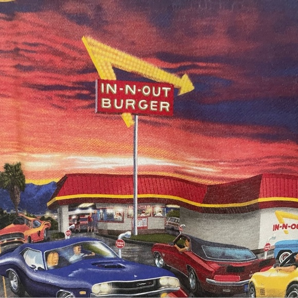 In-N-Out Burger California Classic Car Graphic white T-Shirt Size small - Picture 4 of 9